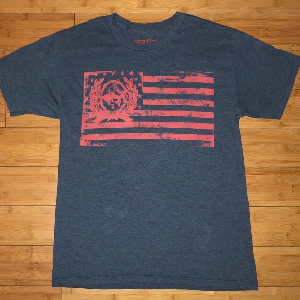 Cinch tee